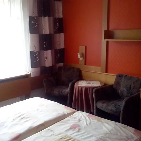 Hotel Amfora 3*